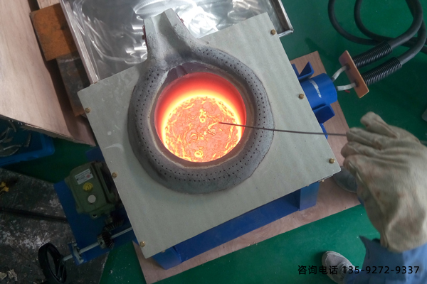 铜熔化炉-全方位自动?；は低?></div>
          <div   id=