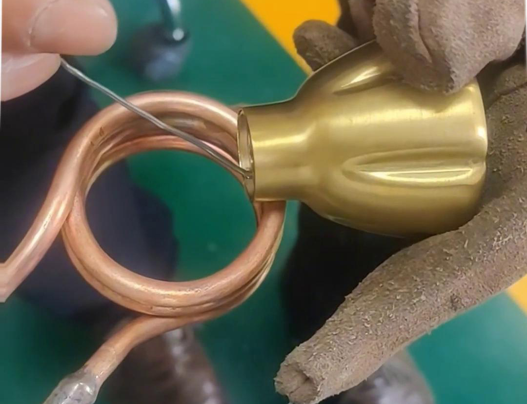 高频焊机适用于各类常见铜件铝件焊接，不管是标准件还